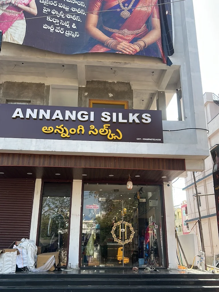 Annangi silks